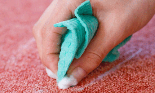 Removing the aquarium glue from the fabric